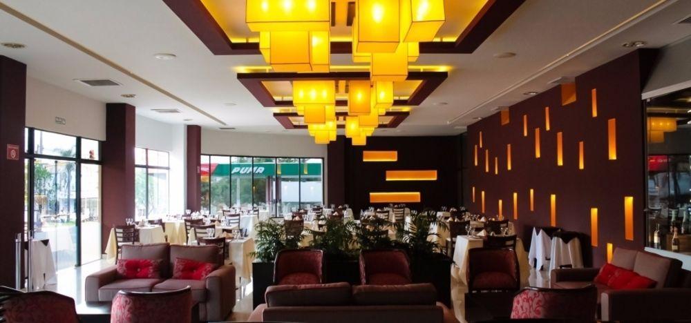 Carnaval Hotel Casino Encarnación Dış mekan fotoğraf Restaurant in Belgrade