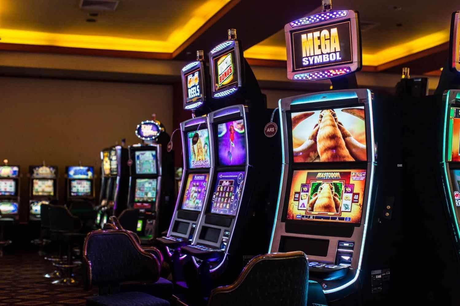 Carnaval Hotel Casino Encarnación Dış mekan fotoğraf Video slot machines