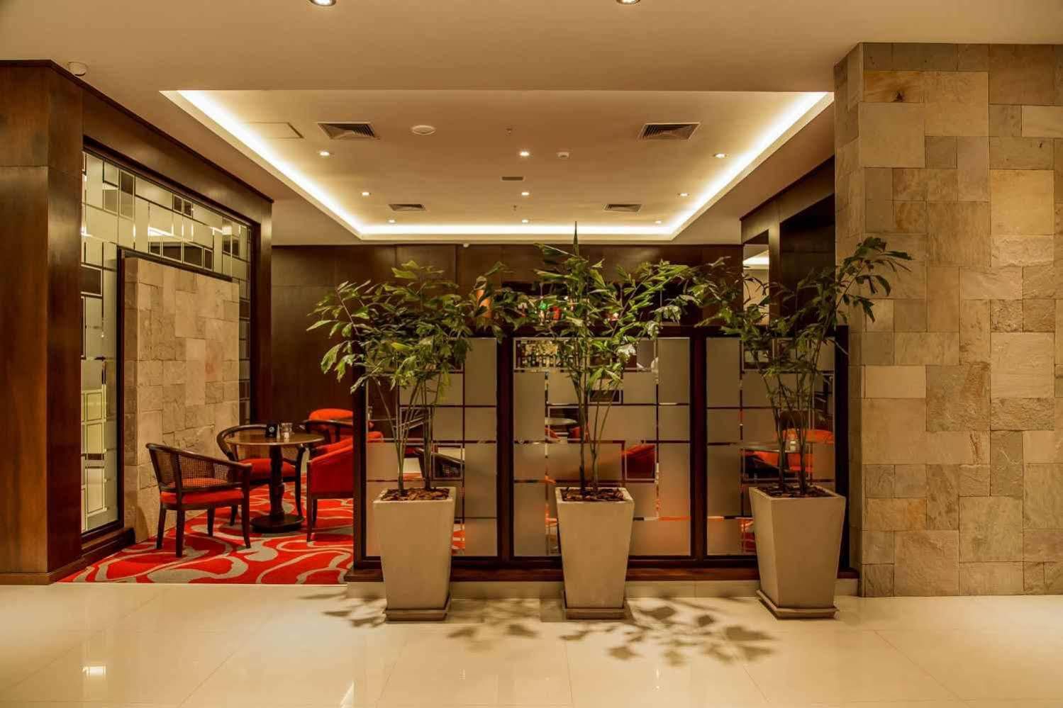Carnaval Hotel Casino Encarnación Dış mekan fotoğraf Lobby